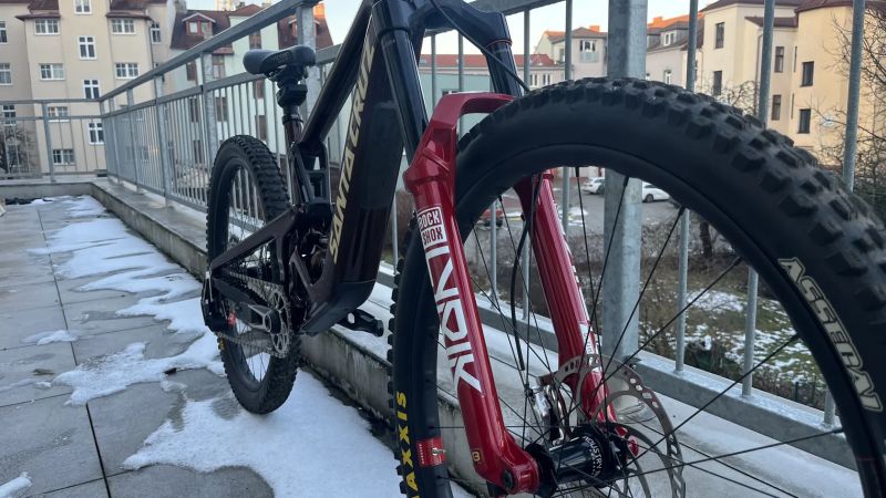 Santa Cruz Bronson CC V5 /XX/X0/I9Hydra/RSV