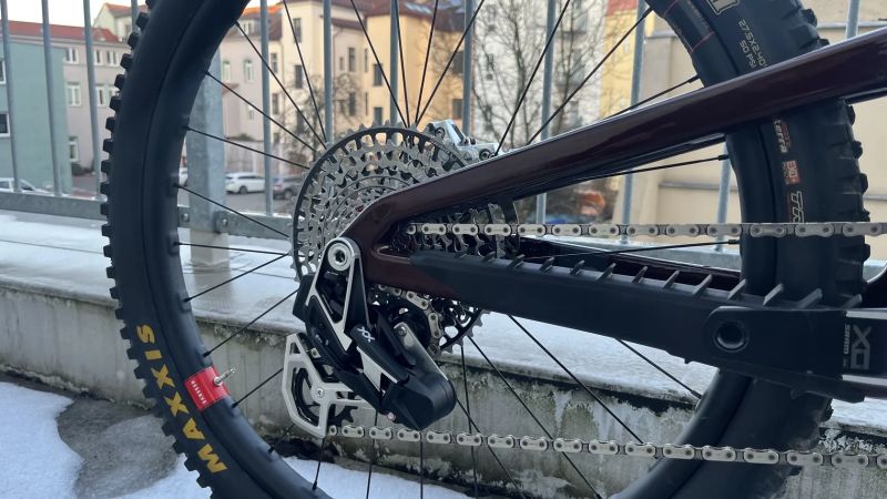 Santa Cruz Bronson CC V5 /XX/X0/I9Hydra/RSV