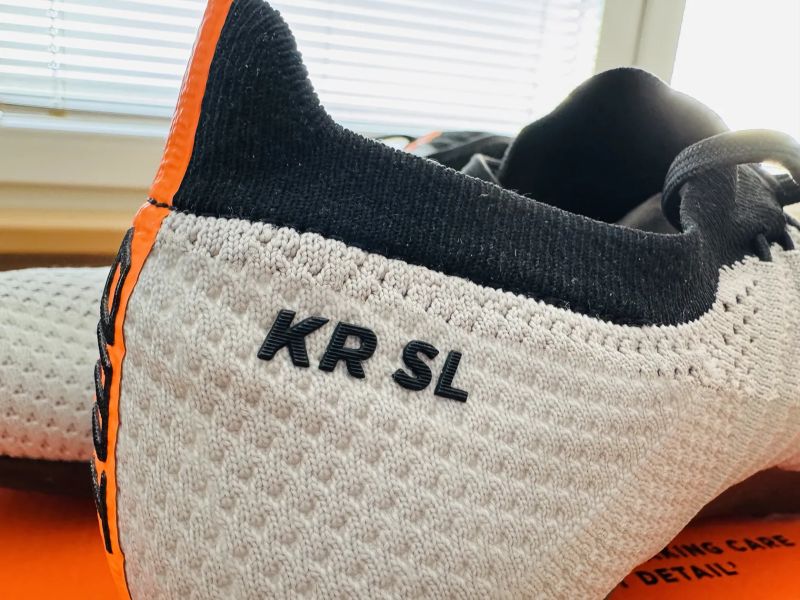 silniční tretry DMT KRSL šedé