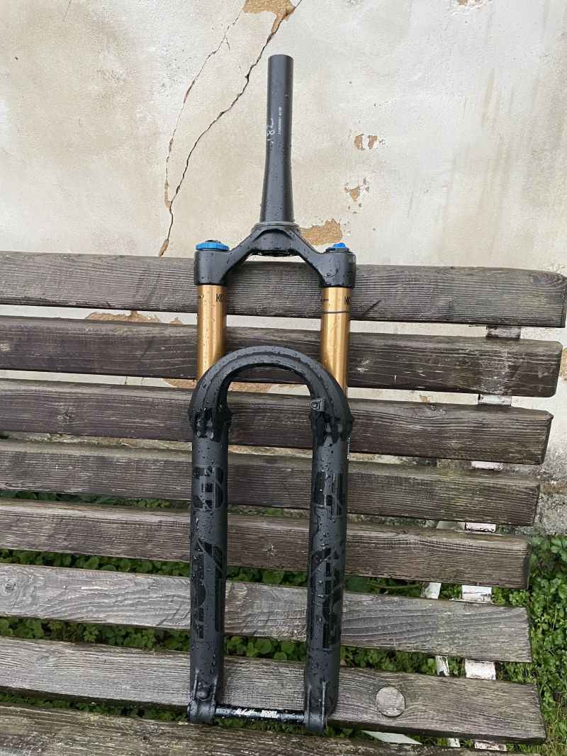 Fox Float 34 -140mm 29’ / 27,5’ GRIP 2 / BOOST FACTORY KASHIMA