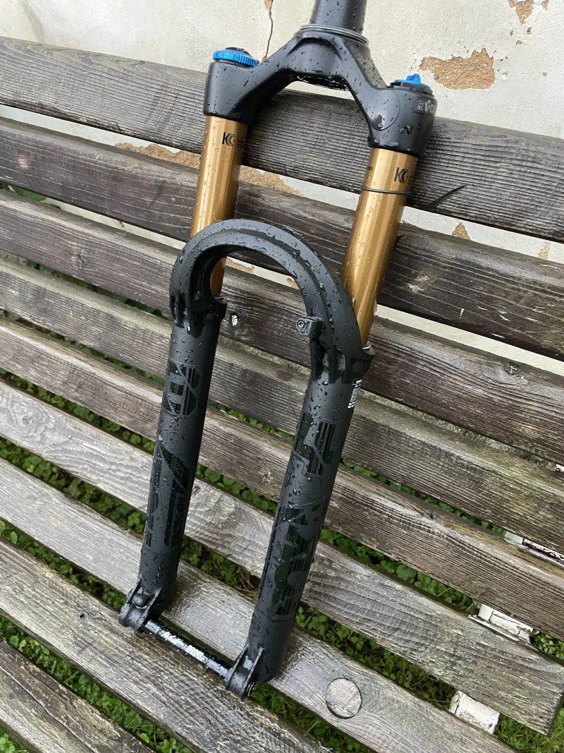 Fox Float 34 -140mm 29’ / 27,5’ GRIP 2 / BOOST FACTORY KASHIMA