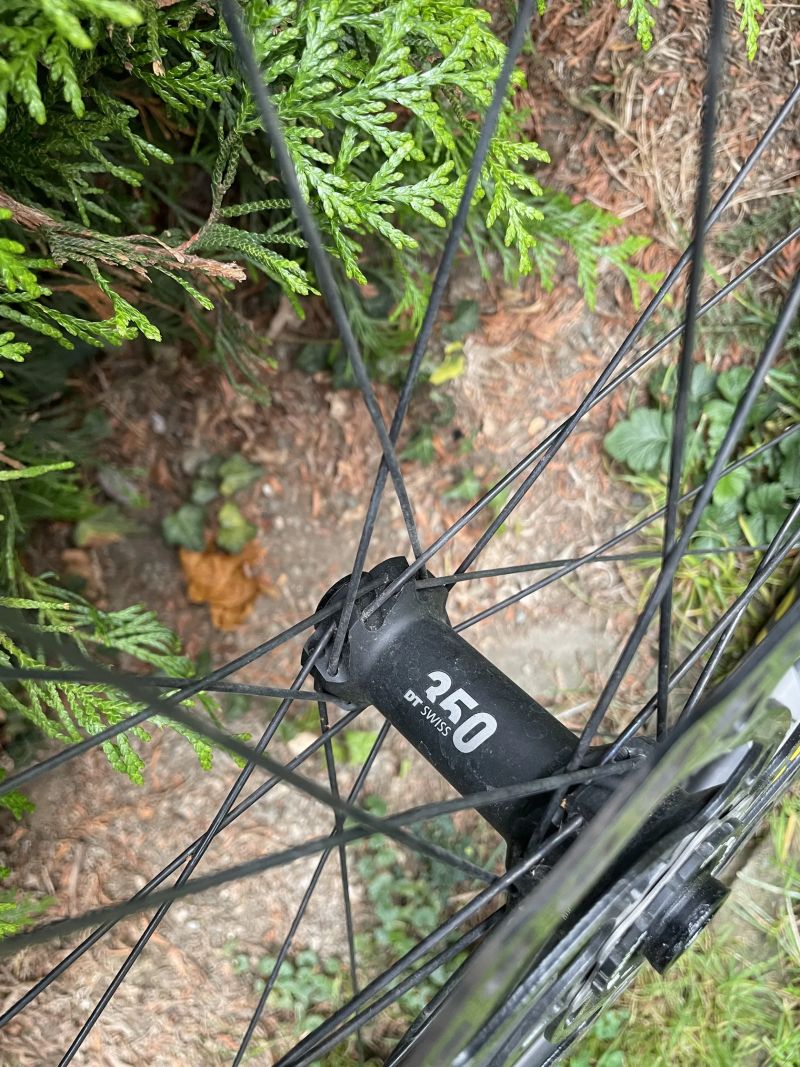 Zapletená kola DT SWISS XM1700 spline