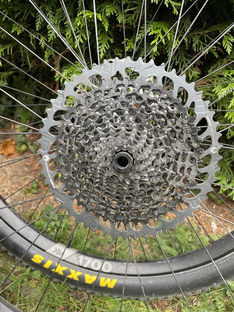 Zapletená kola DT SWISS XM1700 spline