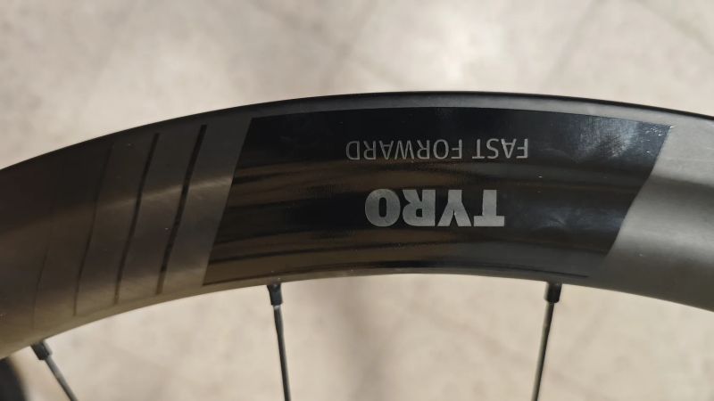 FFWD TYRO (45mm) CL XDR