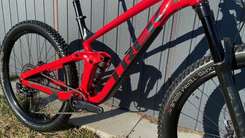 Zánovní Enduro Trek Slash 7 Gen 5