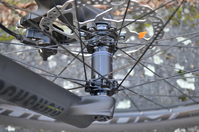 Cube AMS C:68 Race Carbon´n´grey (L) Top Stav