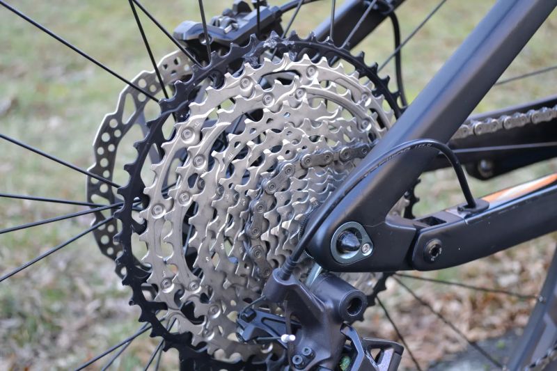 Cube AMS C:68 Race Carbon´n´grey (L) Top Stav