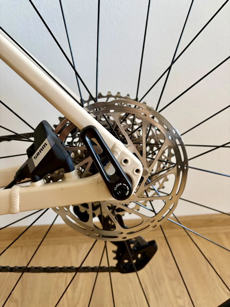 Van Rysel Sram Apex 1×12 v ZÁRUCE