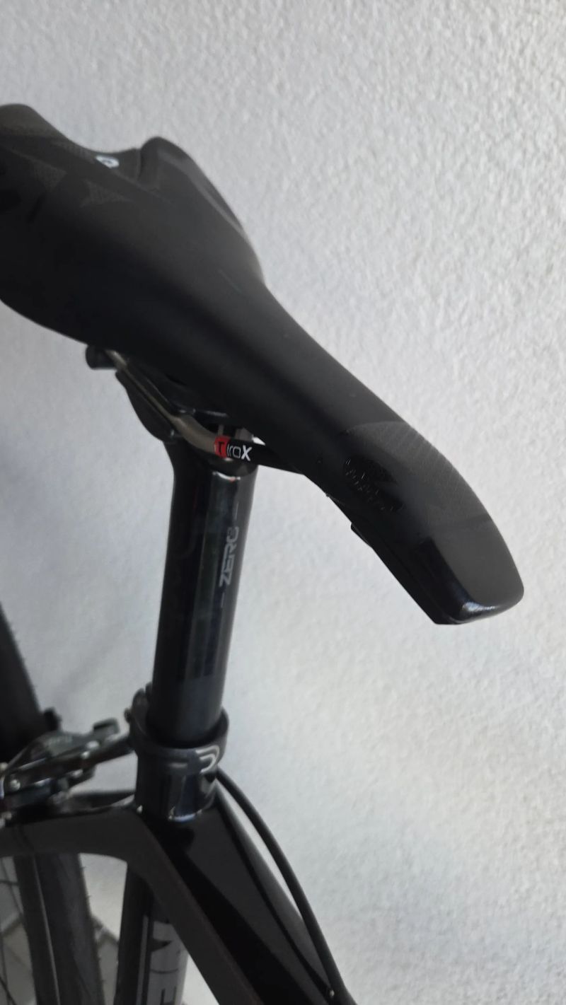 ELITE SLT 50mm carbon V Brake, nebo i s kolem Dedaciai nerrisimo 3.0