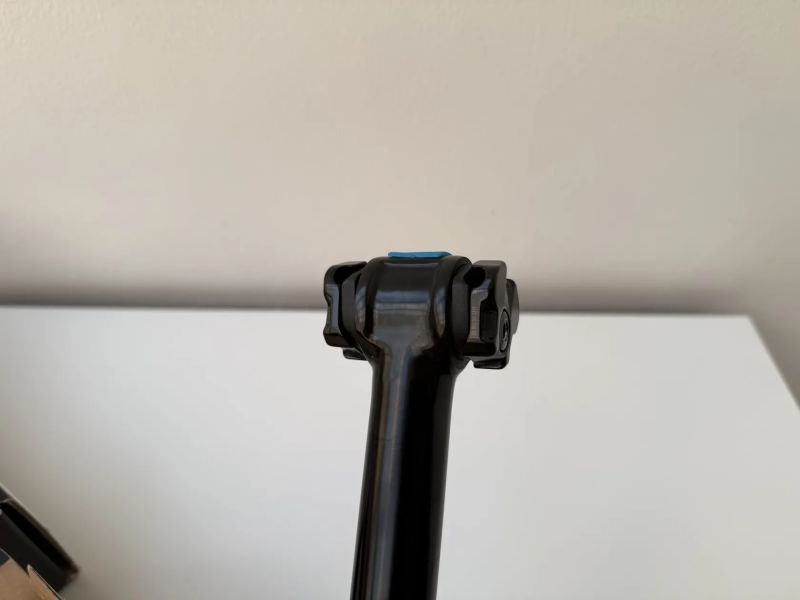 Teleskopická sedlovka PRO Koryak 30.9 mm, 120 mm zdvih + páčka