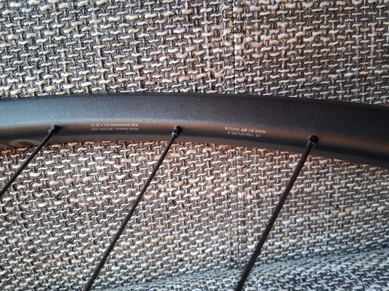 Zadní kolo DT Swiss XR1700