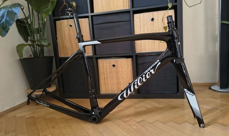 Wilier GTR Team carbon / vel.M / zánovní / rámová sada pro ráfkové brzdy