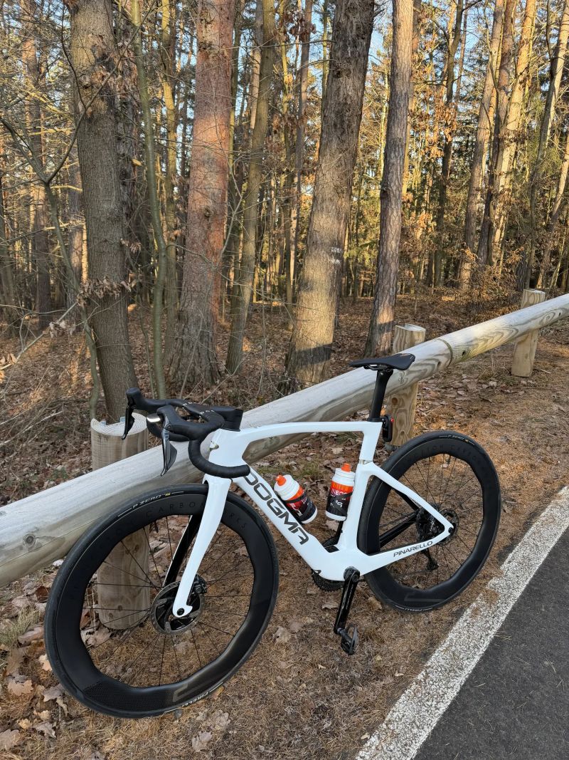 Rámová sada Pinarello Dogma F Edge Crystal White 2025 velikost 54