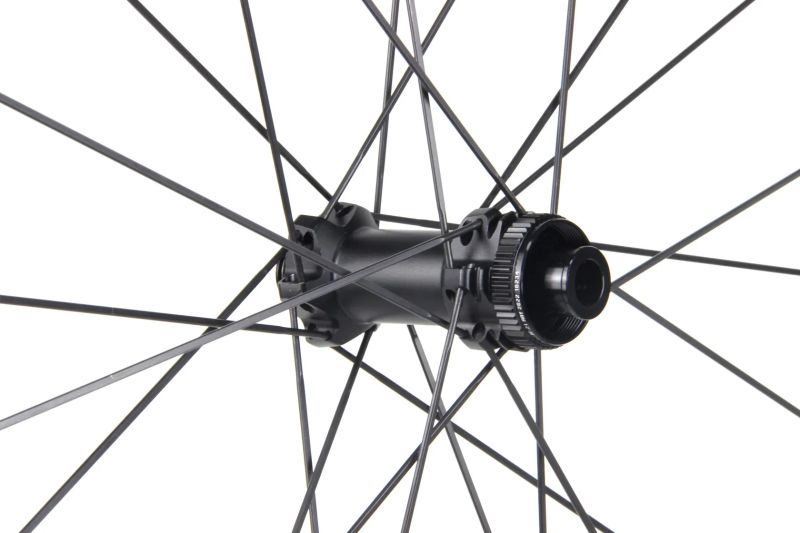 Karbonová kola 38mm