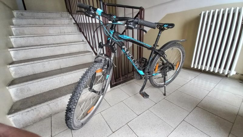 Juniorské kolo Kellys Viper 15,5" rám, 26" kola