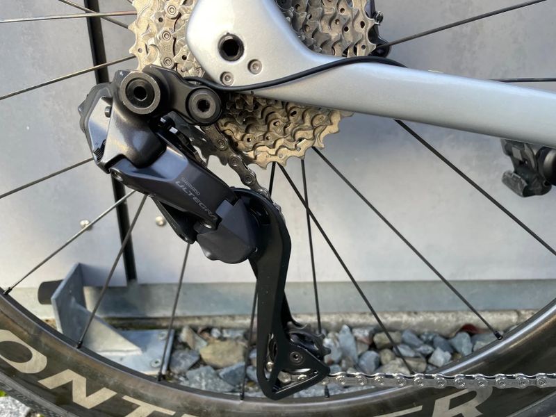 Trek Emonda SL 6 Di2 Shimano Ultegra vel. 58 (na postavu 180 cm - 185 cm)