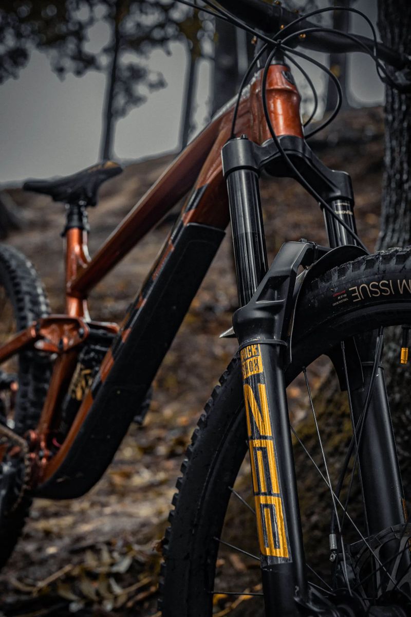 Trek Slash 8 gen5 /2023/L/Mulet/ Při rychlém jednání sleva 5000 kc 