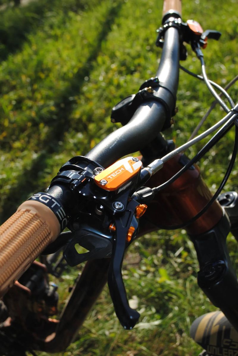 Trek Slash 8 gen5 /2023/L/Mulet/ Při rychlém jednání sleva 5000 kc 