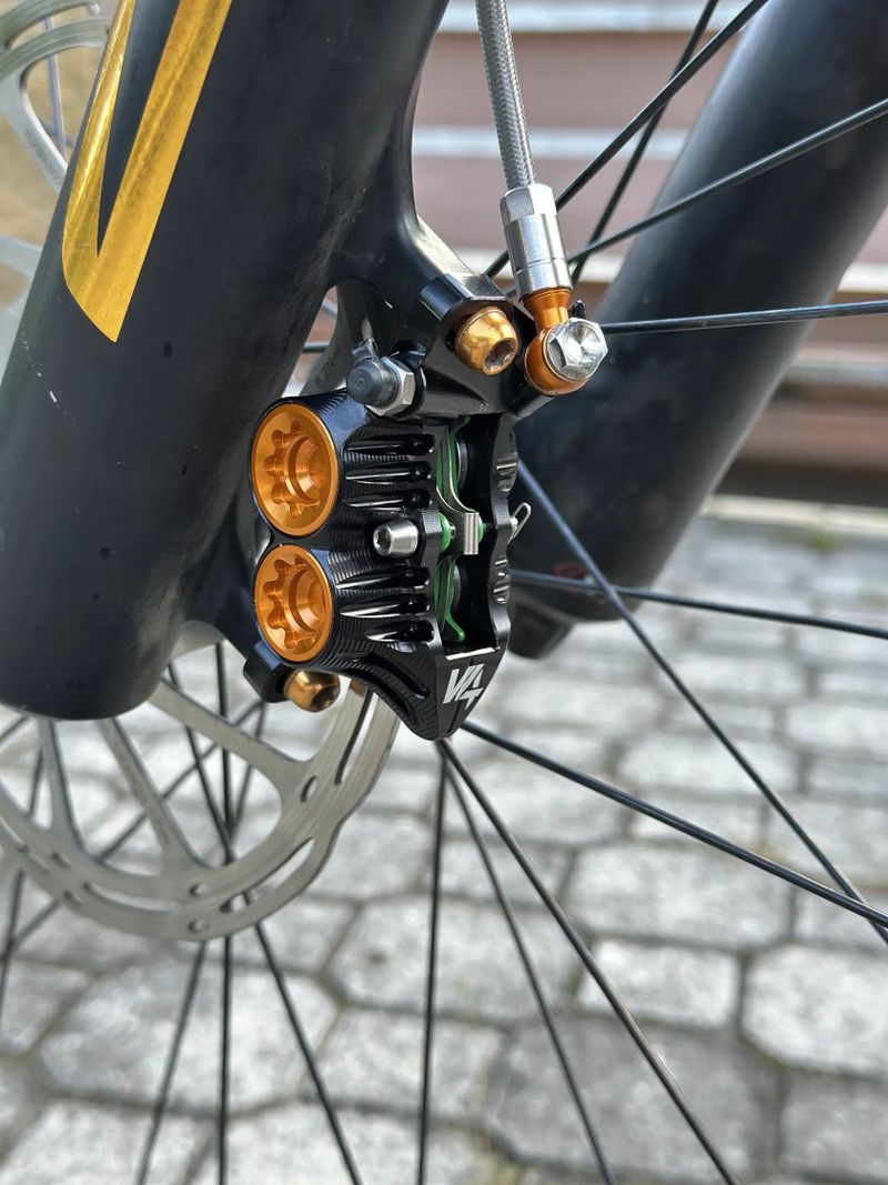 Trek Slash 8 gen5 /2023/L/Mulet/ Při rychlém jednání sleva 5000 kc 