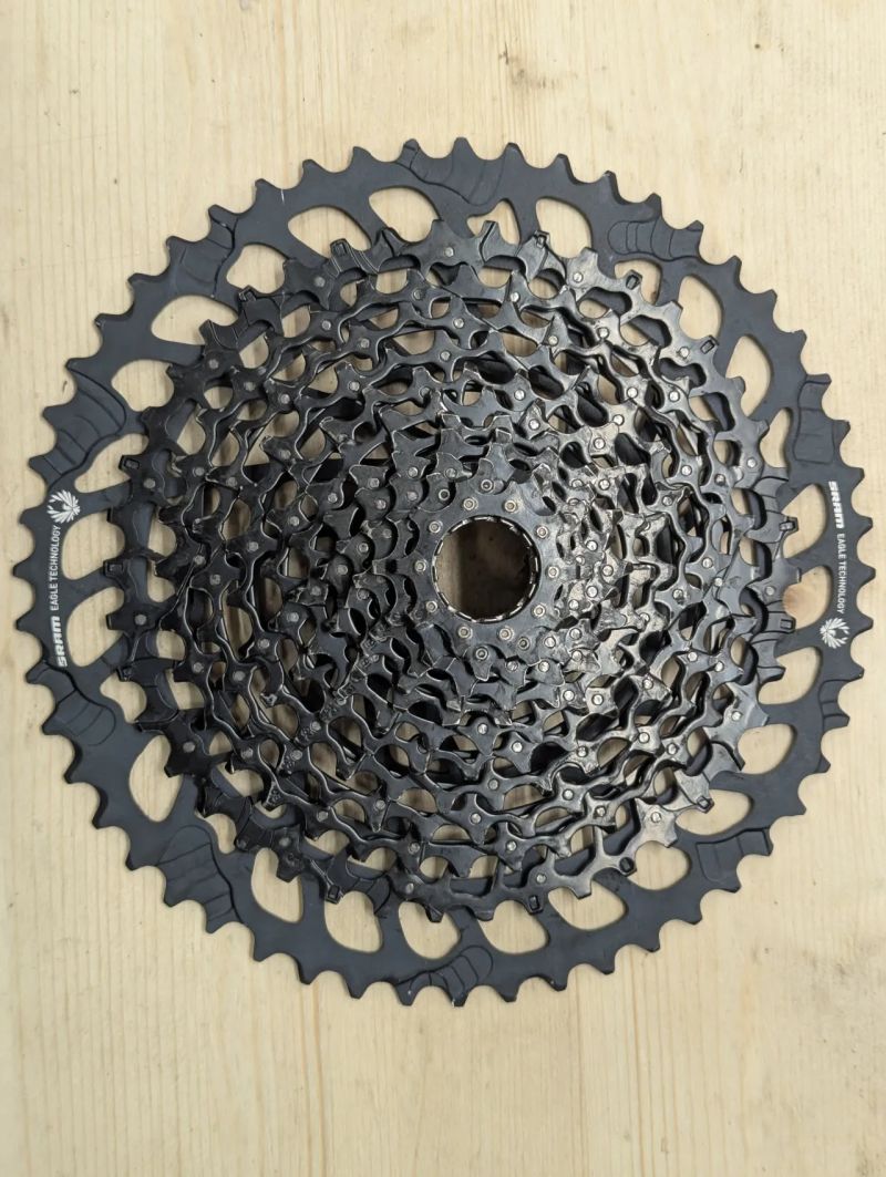 XG-1275 - 1x12 (Eagle)