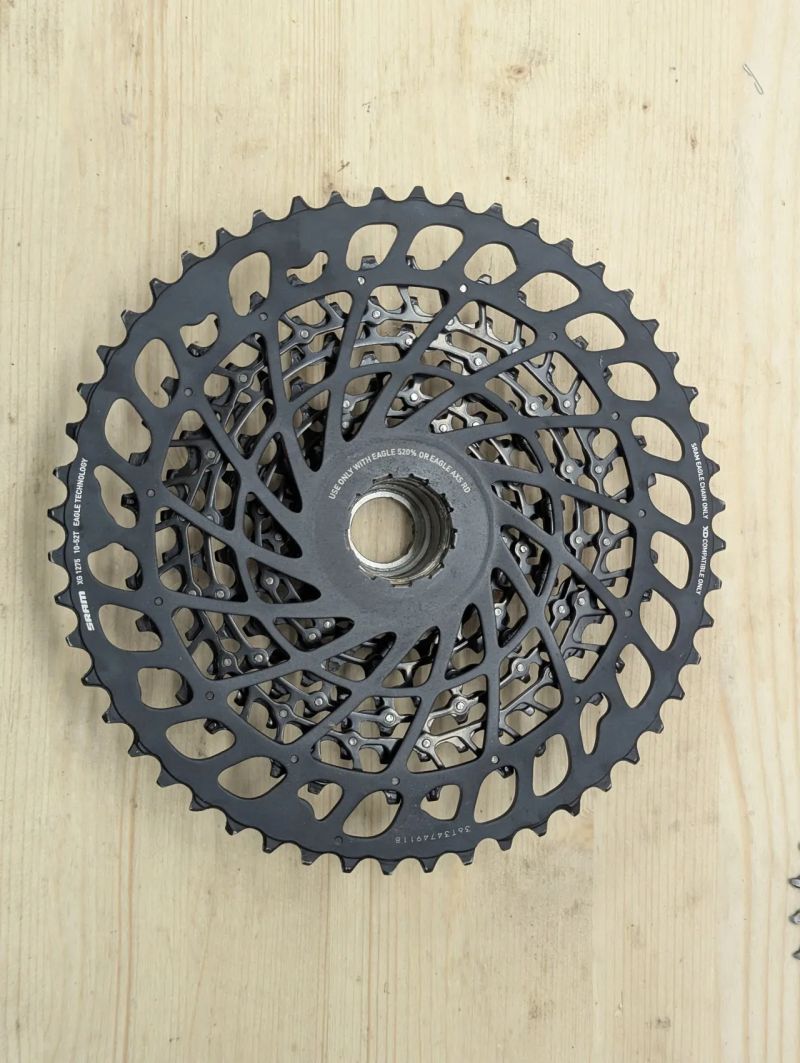 XG-1275 - 1x12 (Eagle)