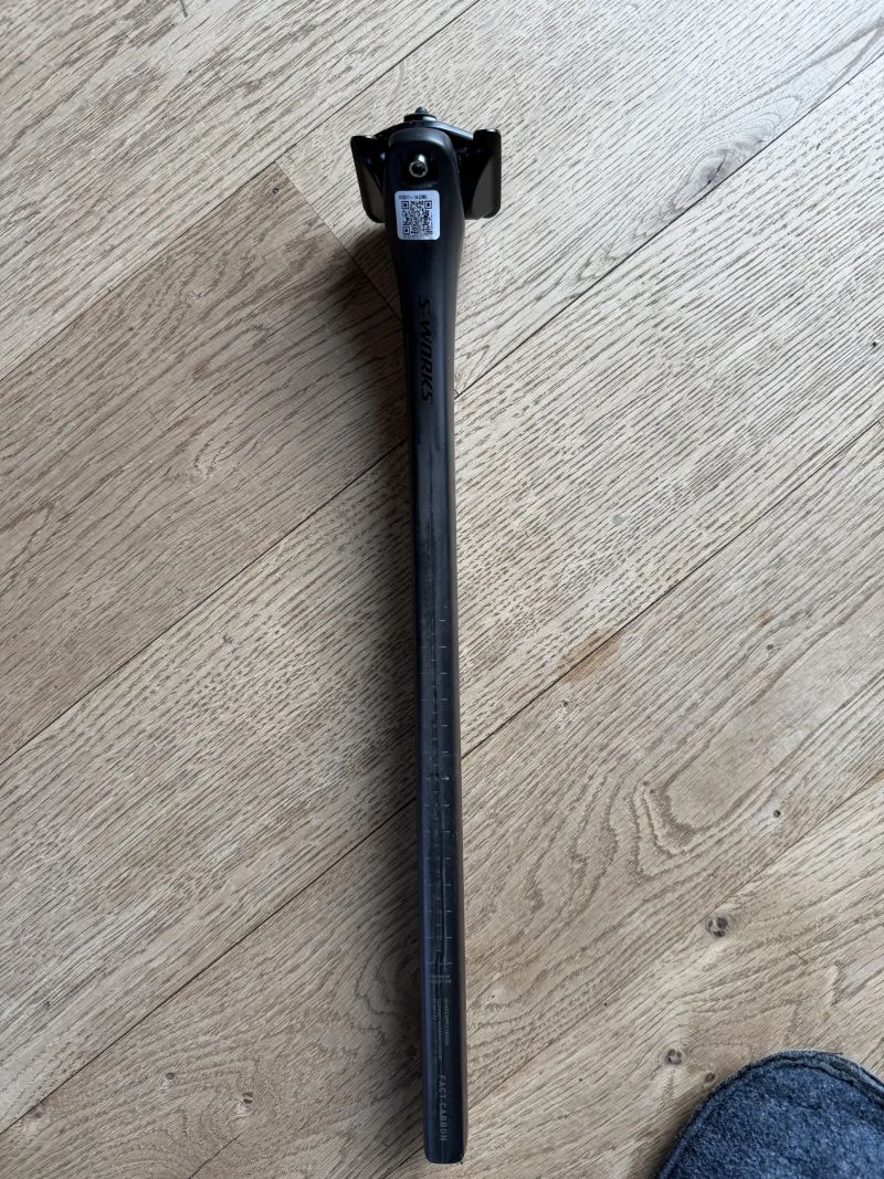 Sedlovka Specialized S-Works Tarmac SL8 Carbon Post 15mm Offset - satin carbon