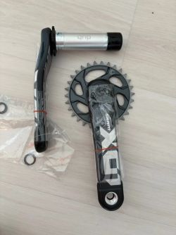 Prodám nové kliky Sram X01 carbon s převodníkem 32z