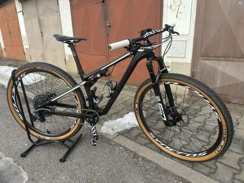 Cube AMS : C:68 vel. S