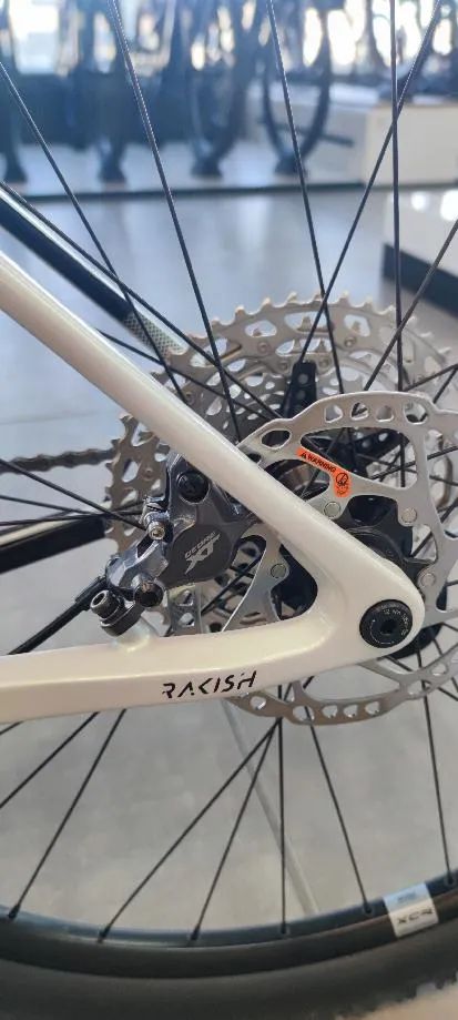 Prodám nové karbonové MTB 29 zn. MMR rakish 50