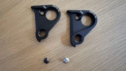 Prodám 2 ks patka rámu CANYON GP0160-01