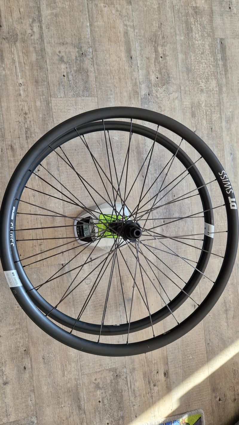 DT Swiss G1800 Spline