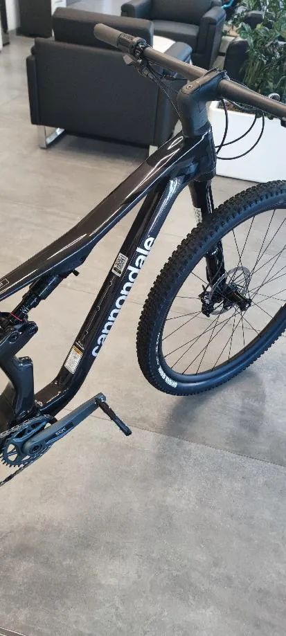 Prodám NOVÉ horské kolo zn. Cannondale Scalpel 2 Lefty (Smoke Black), vel. M za 132 990Kč 