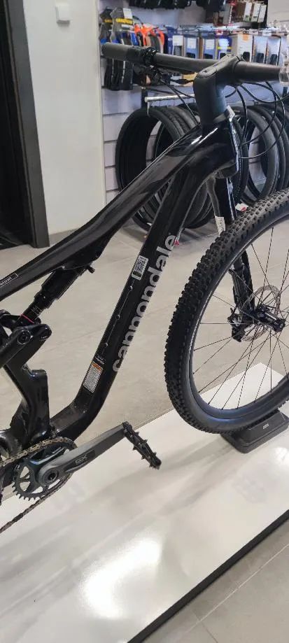 Prodám NOVÉ horské kolo zn. Cannondale Scalpel 2 Lefty (Smoke Black), vel. M za 132 990Kč 
