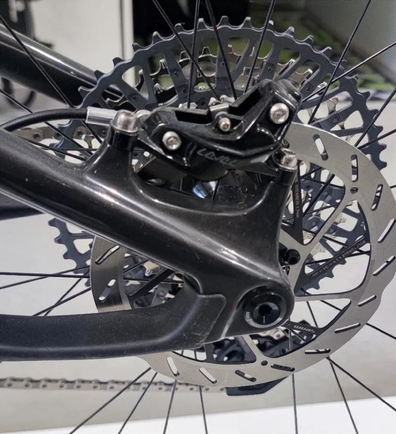 Prodám NOVÉ horské kolo zn. Cannondale Scalpel 2 Lefty (Smoke Black), vel. M za 132 990Kč 