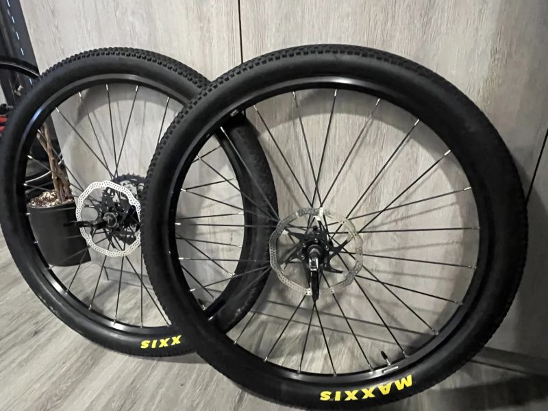 No Name zapletené kola 26” (RB Kid 125)