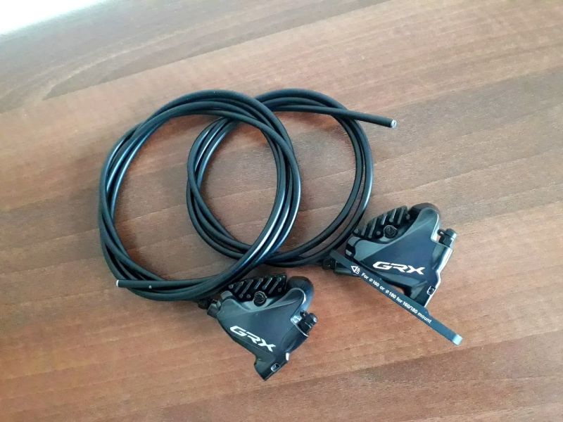 Shimano GRX Di2 ST-RX815 / BR-RX810 2x11s