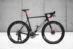 Colnago V4Rs UAE Emirates, Sram Red AXS 2x12 Powermeter, Zipp 404 Firecrest