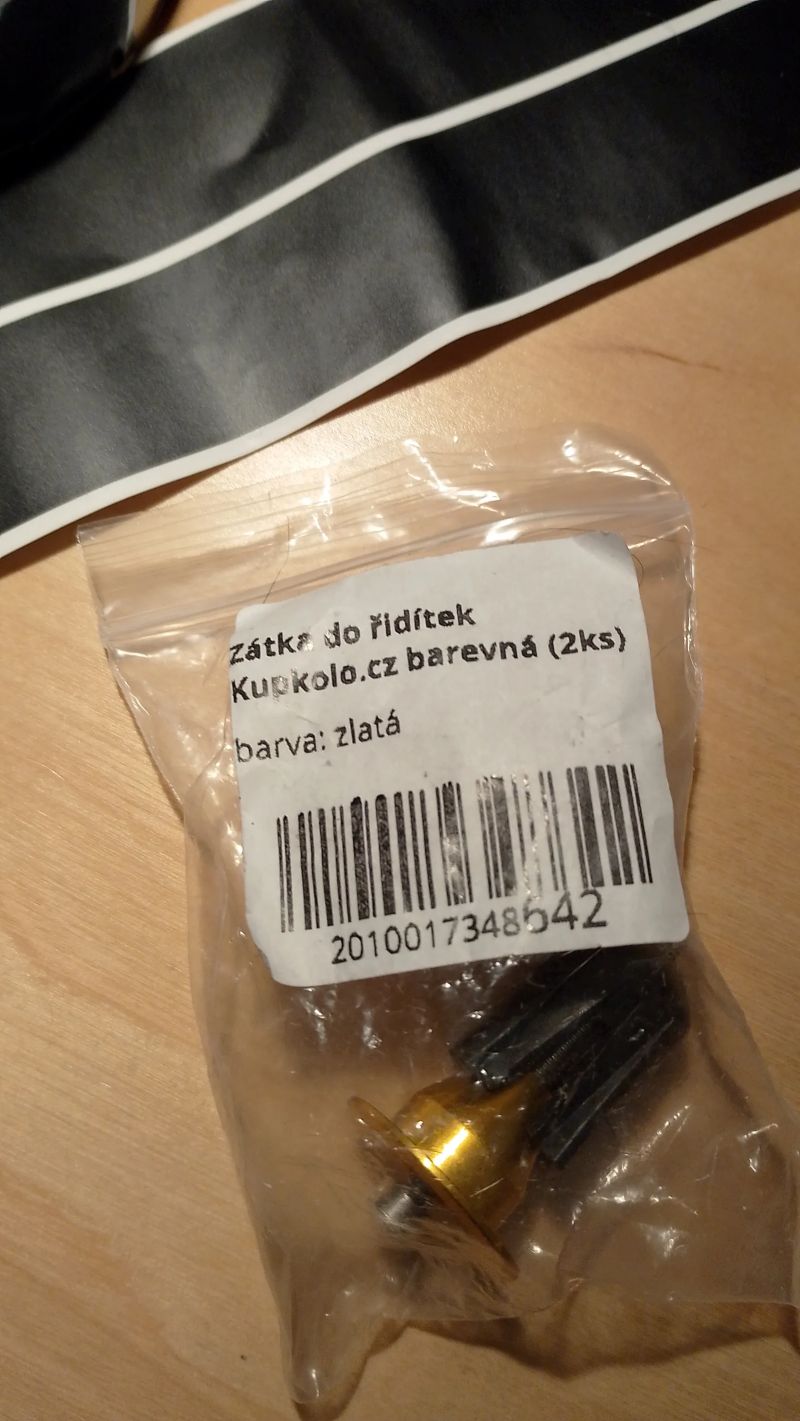 Prodám věci po úklidu