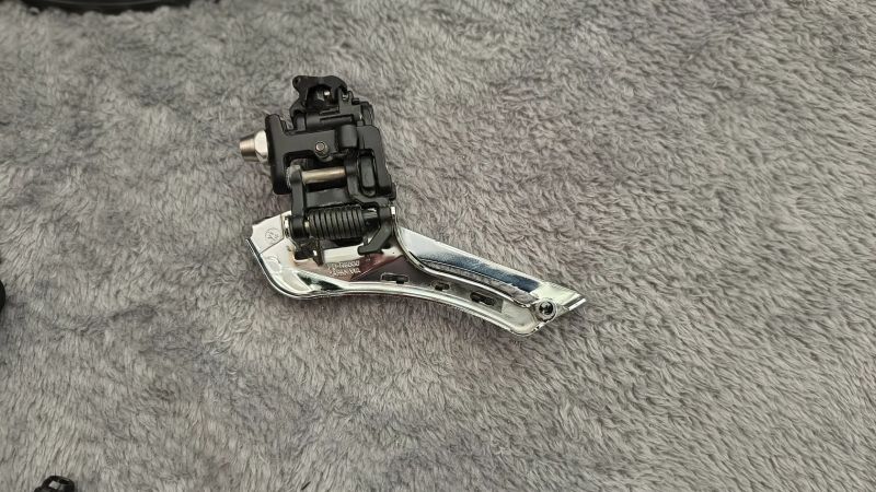 Shimano Ultegra R8000 / kompletní mechanická sada řazení