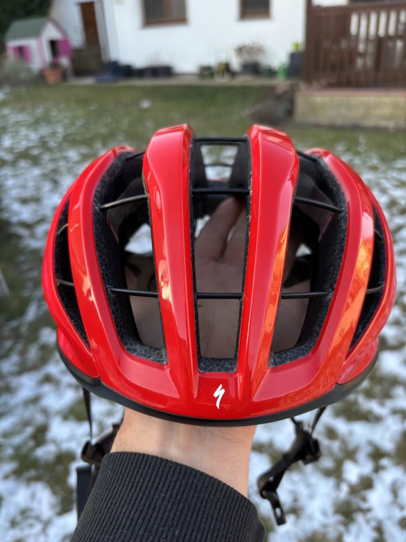 nová helma S-Works Prevail 3 velikost L + ježděná helma Specialized Airnet velikost L