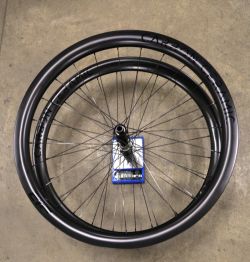 Nová nejetá silniční / gravelová kole EIE Carbon 1200 g