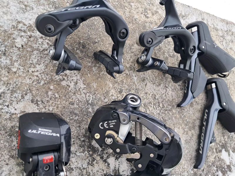 Shimano Ultegra Di2 RD 6870 / 2x11