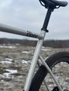 Gravel 8bar | ZIPP 303s, SRAM force