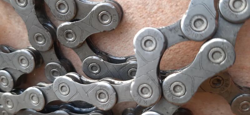 SunRace 11-50 nová kazeta + nový řetěz KMC 11