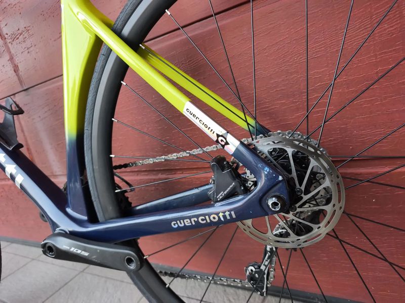 Guerciotti veloce velikost velikost 57 (L)