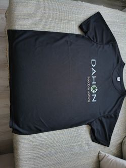 Prodám nové tričko DAHON, velikost M, cena 290 Kč.