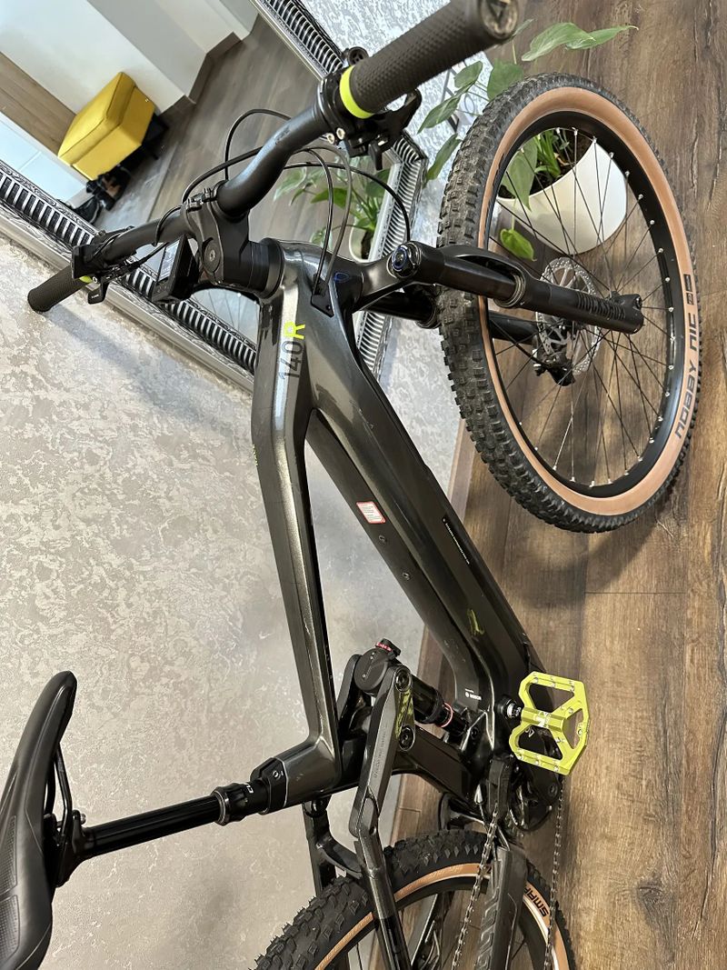 Cube Stereo Hybrid 140 HPC Race