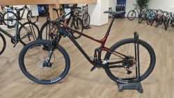 NS Bikes Synonym TR 2, Nové kolo se zárukou ! Ušetříte 52 000 Kč !