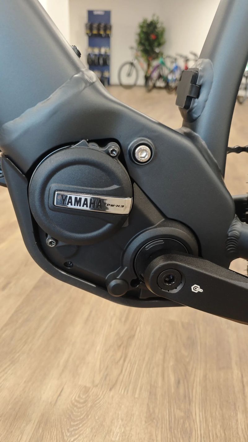 Raymon HardRay E 7.0 SE Black Matt 29" vel. L a XL