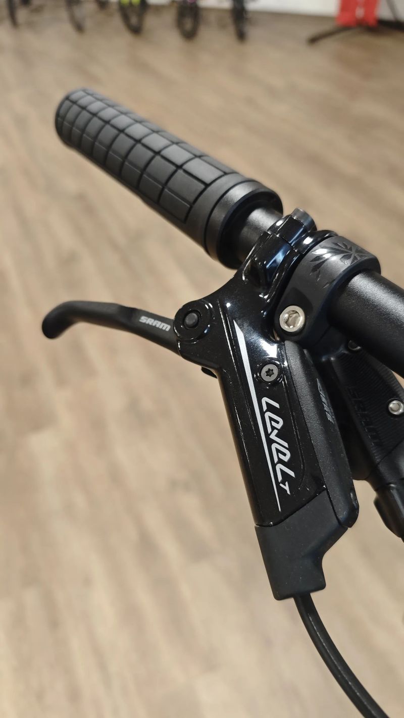 Raymon HardRay E 7.0 SE Black Matt 29" vel. L a XL